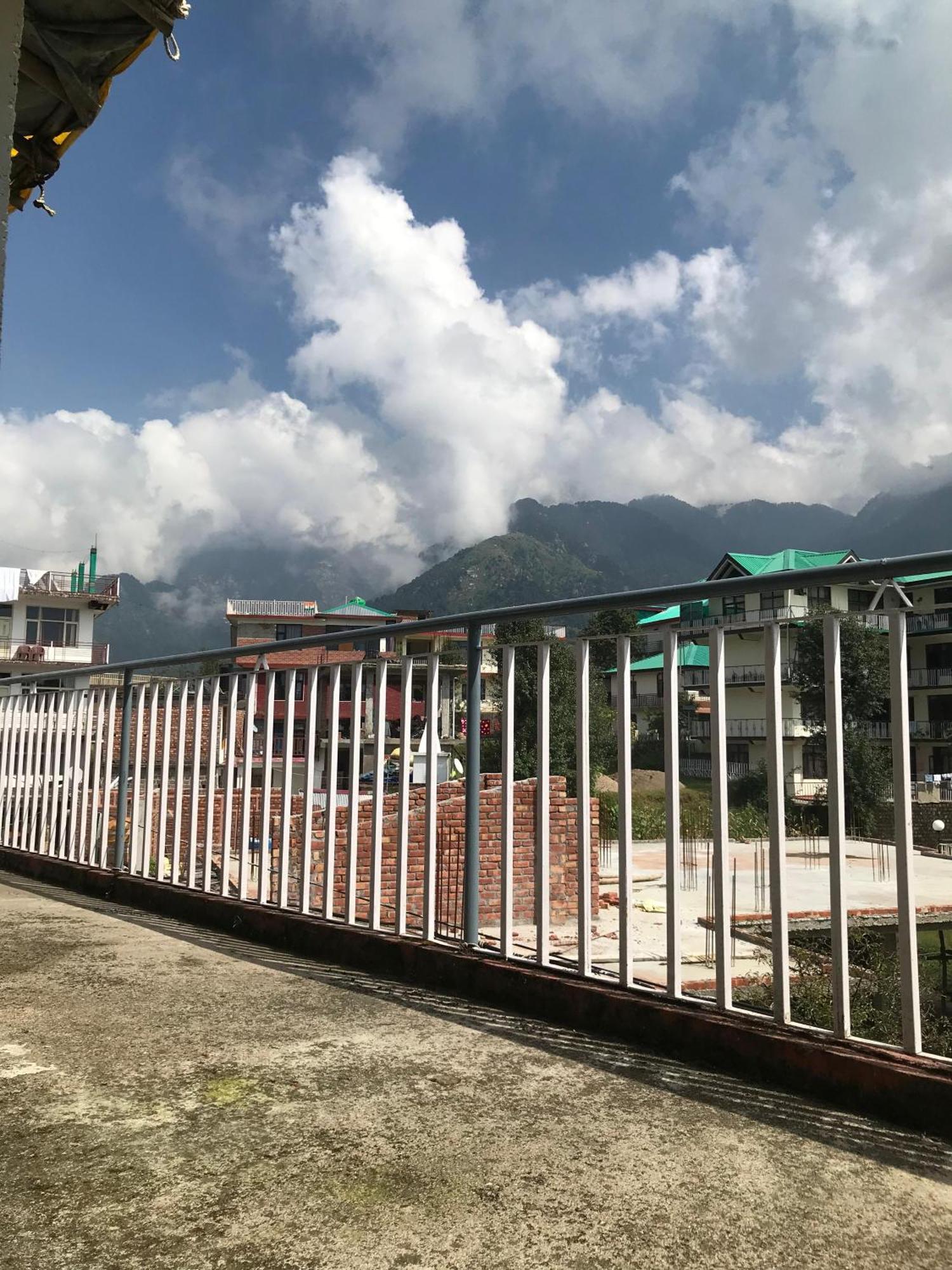 Mcleodganj Diaries Guest House Dharamszala Kültér fotó